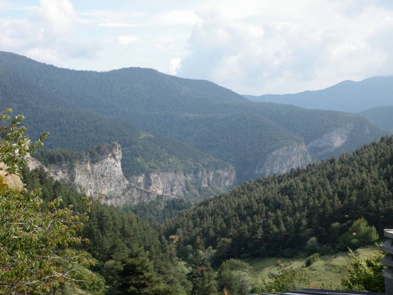 Panneaux solaires dans une bergerie de Tende