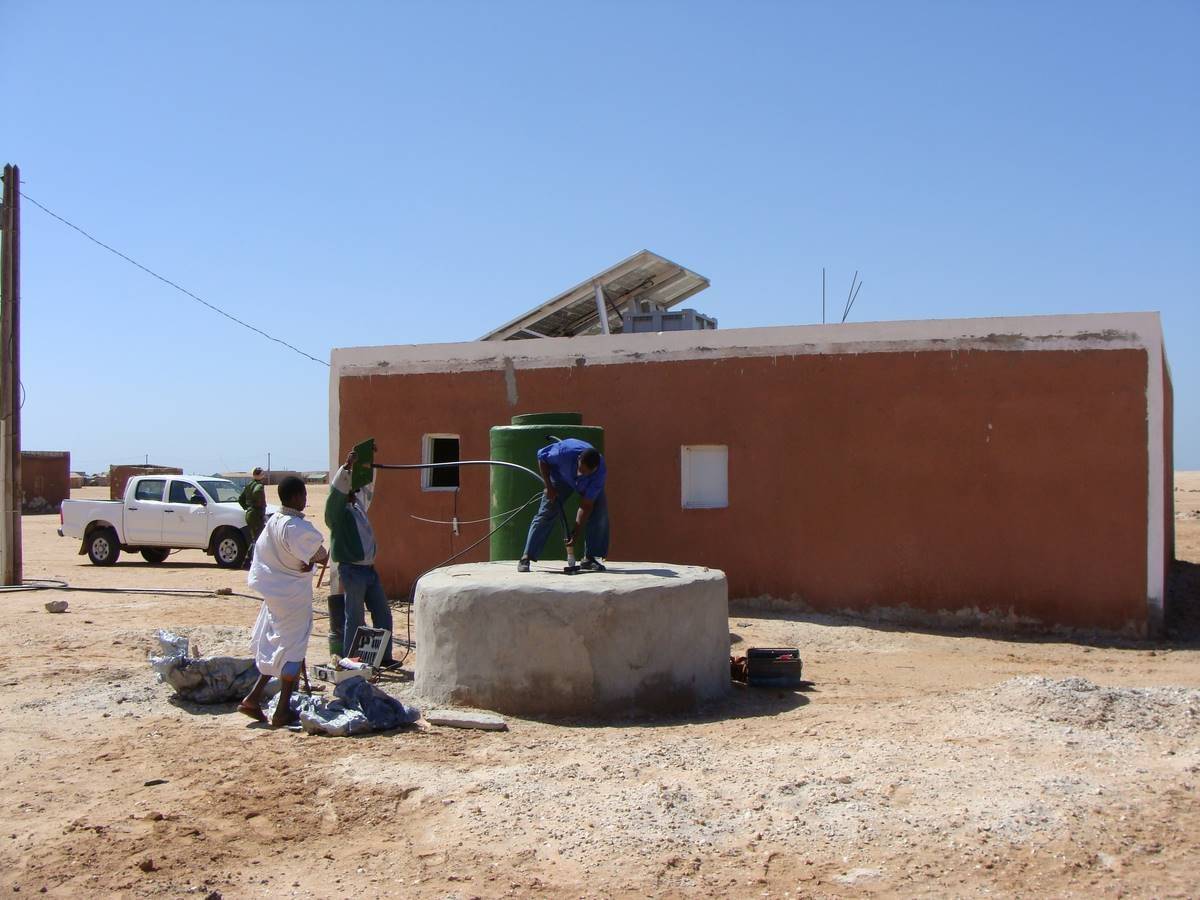 Station de pompage électrique solaire à Nouamghar en Mauritanie